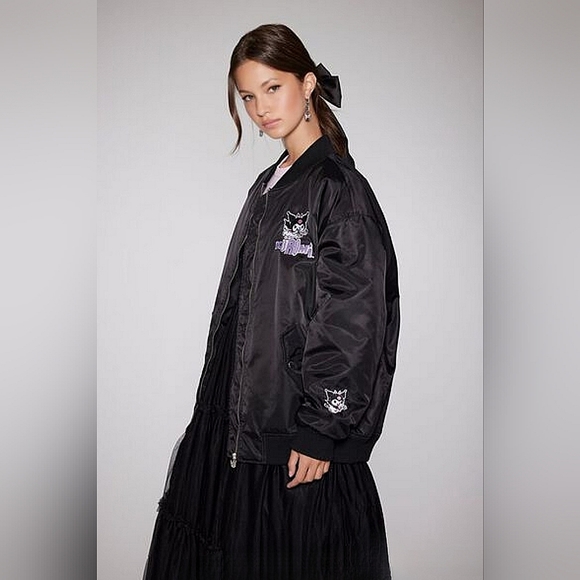 Kuromi • Hello Kitty × Forever 21 • Medium • Patch Bomber Jacket - Picture 4 of 7